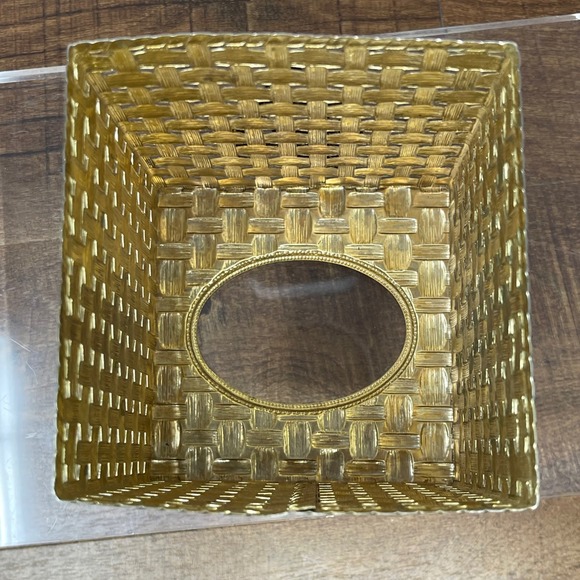 Vintage Brass Tone Woven Metal Tissue Box Cover Strawberry Floral - Picture 8 of 15